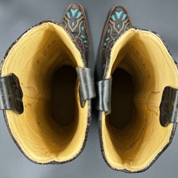 Corral Vintage Distressed Butterfly Rainbow Boots - Picture 3 of 11